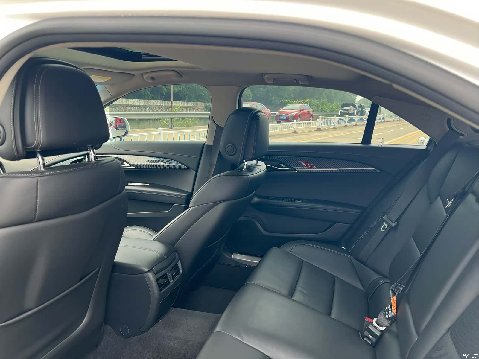Cadillac ATS-L, 2017 все фото
