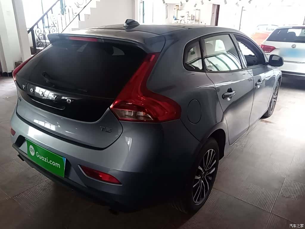 Volvo V40, 2016 7