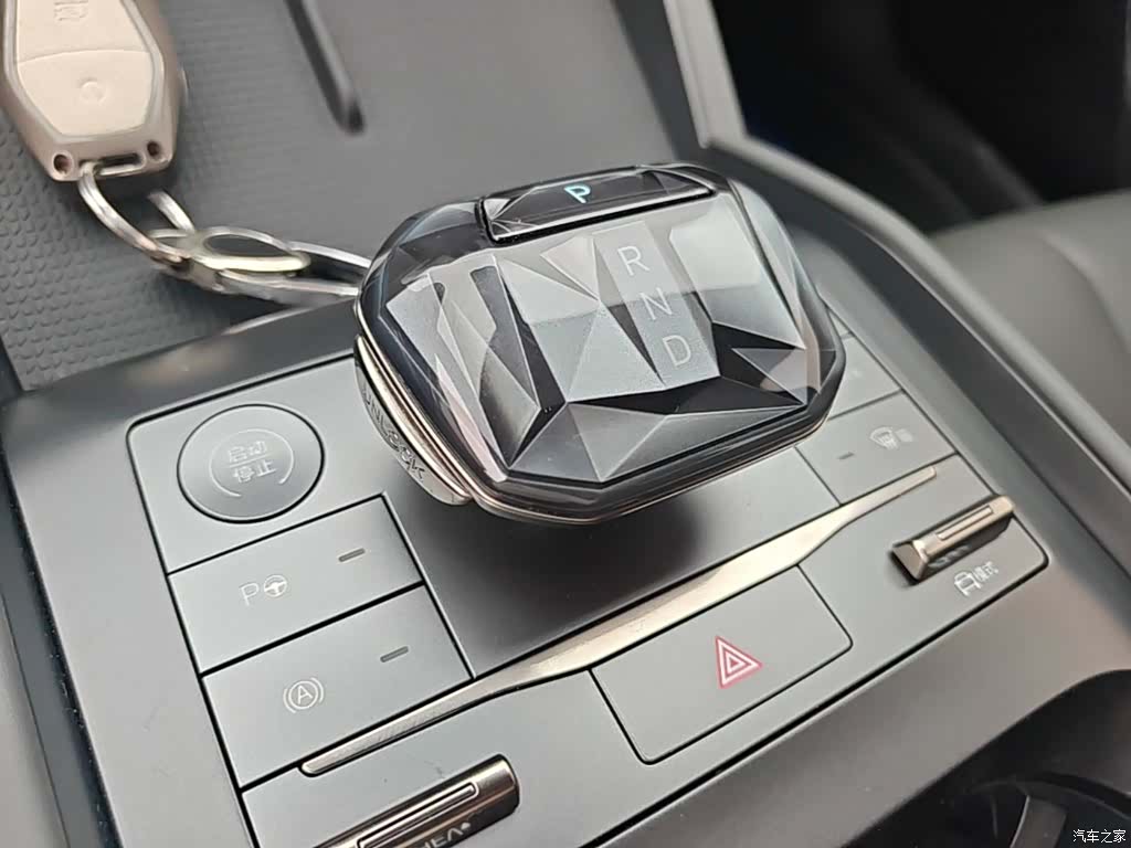 BYD Qin, 2025 14