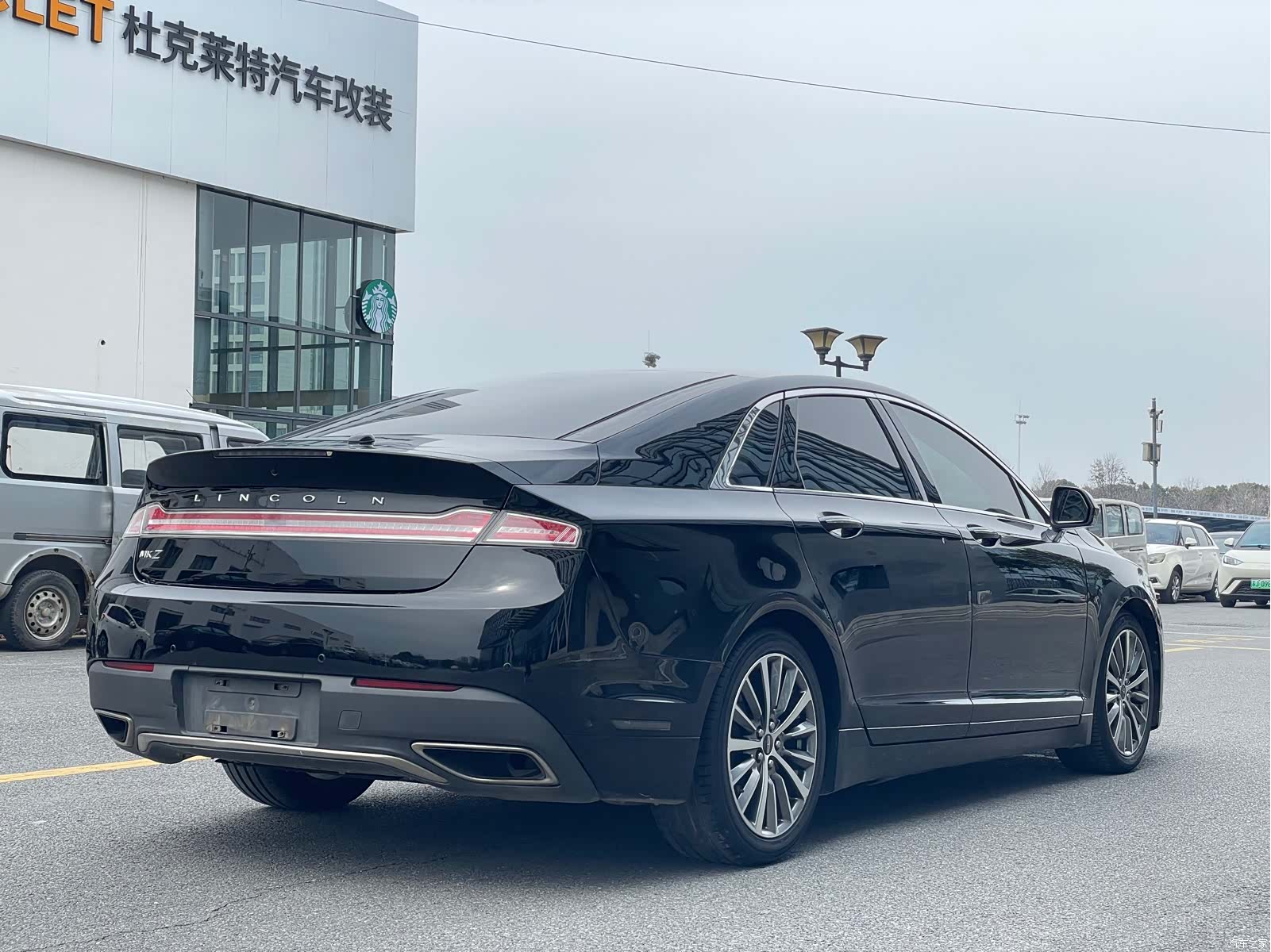 Lincoln MKZ, 2016 21