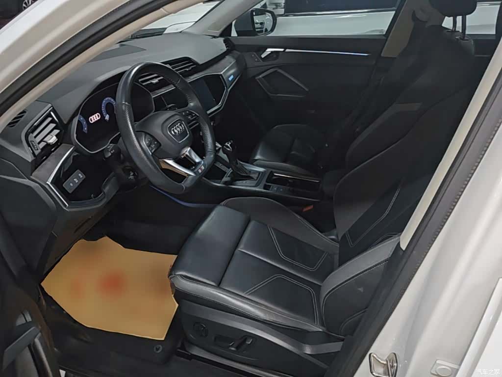 Audi Q3, 2021 15