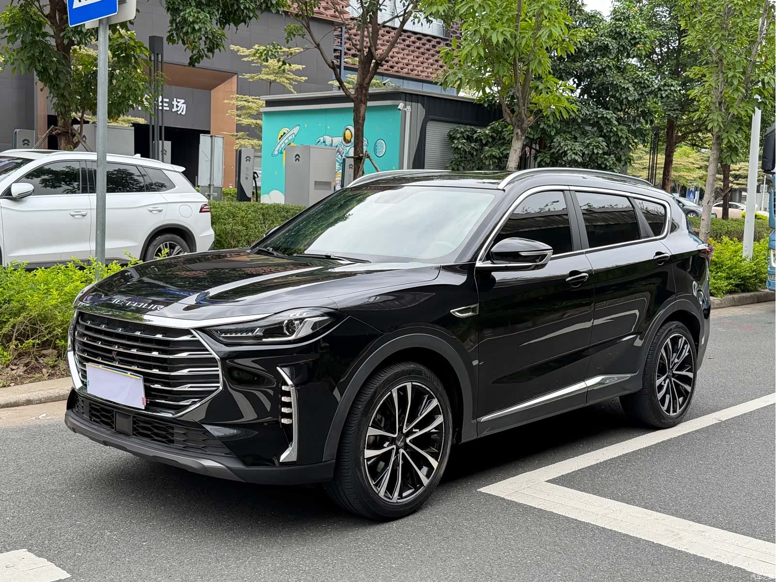 Jetour X70, 2021 1
