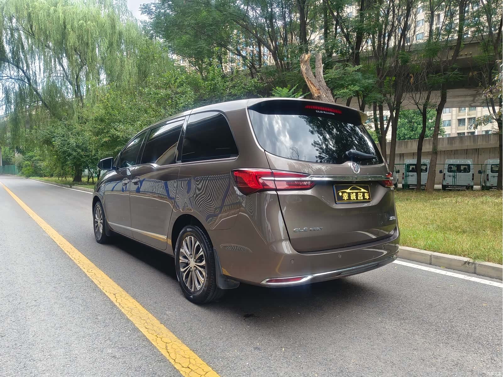Buick GL8, 2021 все фото