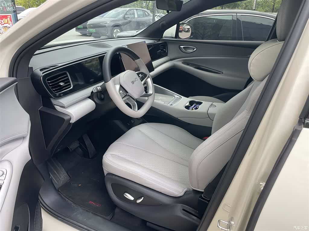 BYD HiAce, 2025 3