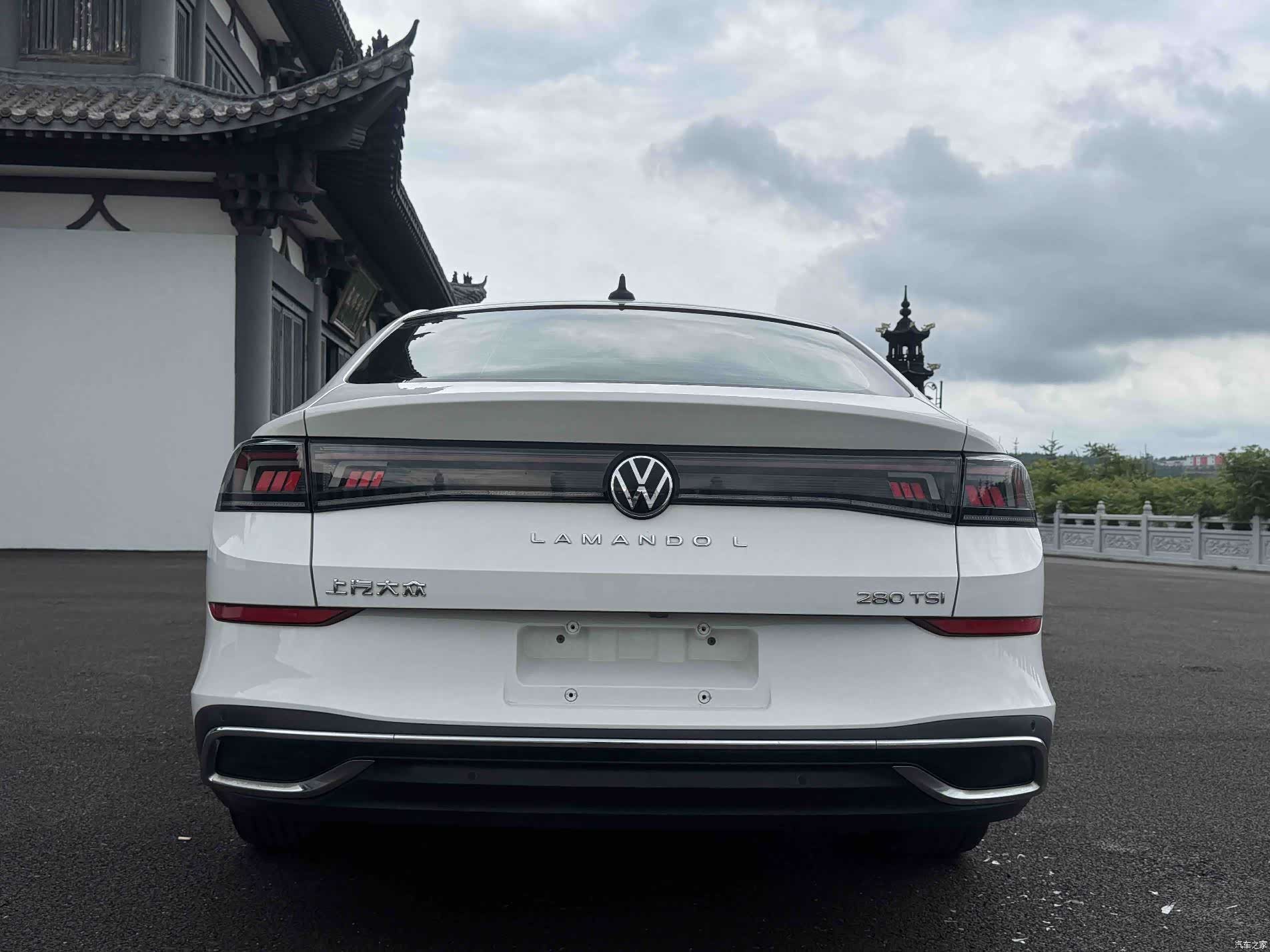 Volkswagen Lamando, 2022 все фото
