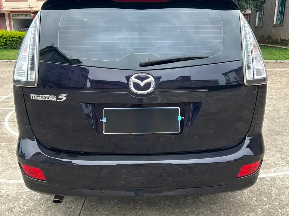 Mazda 5