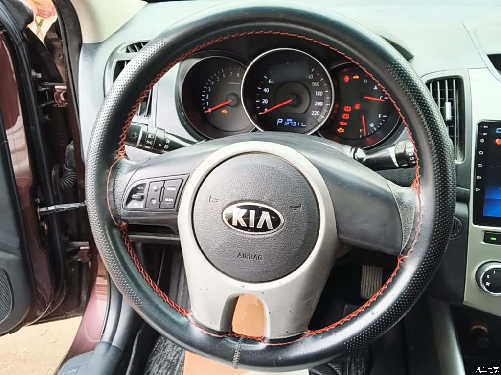 Kia GL, 2014 11