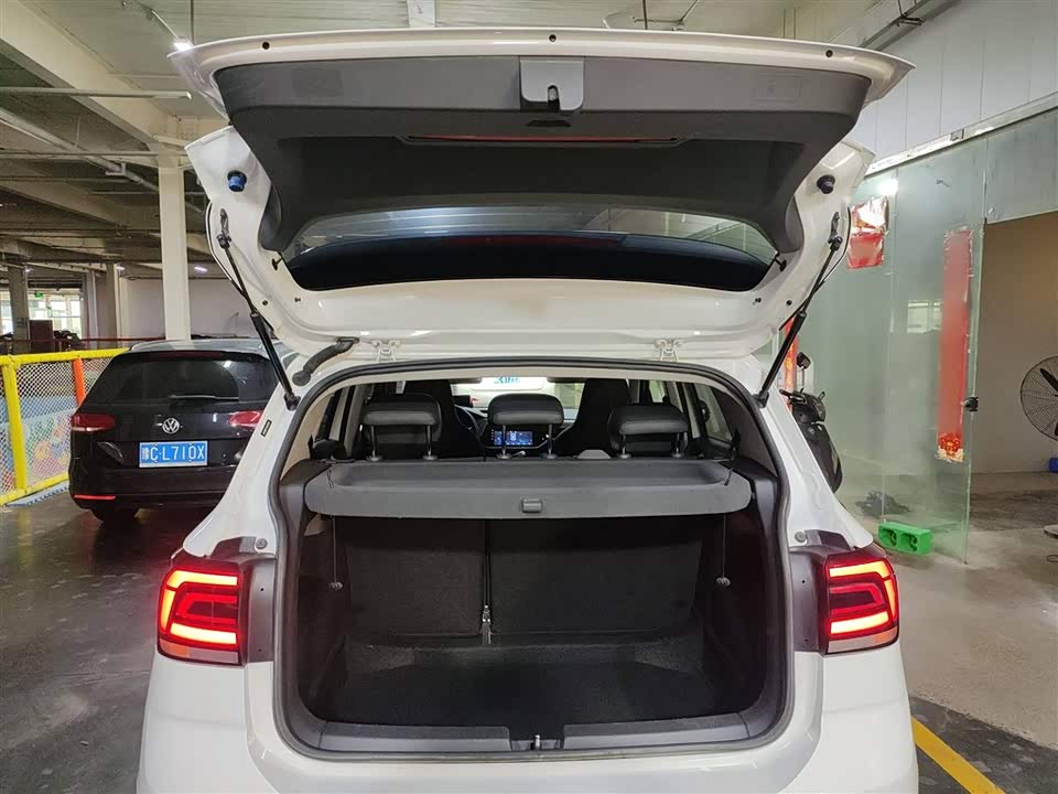 Volkswagen Tu Kai