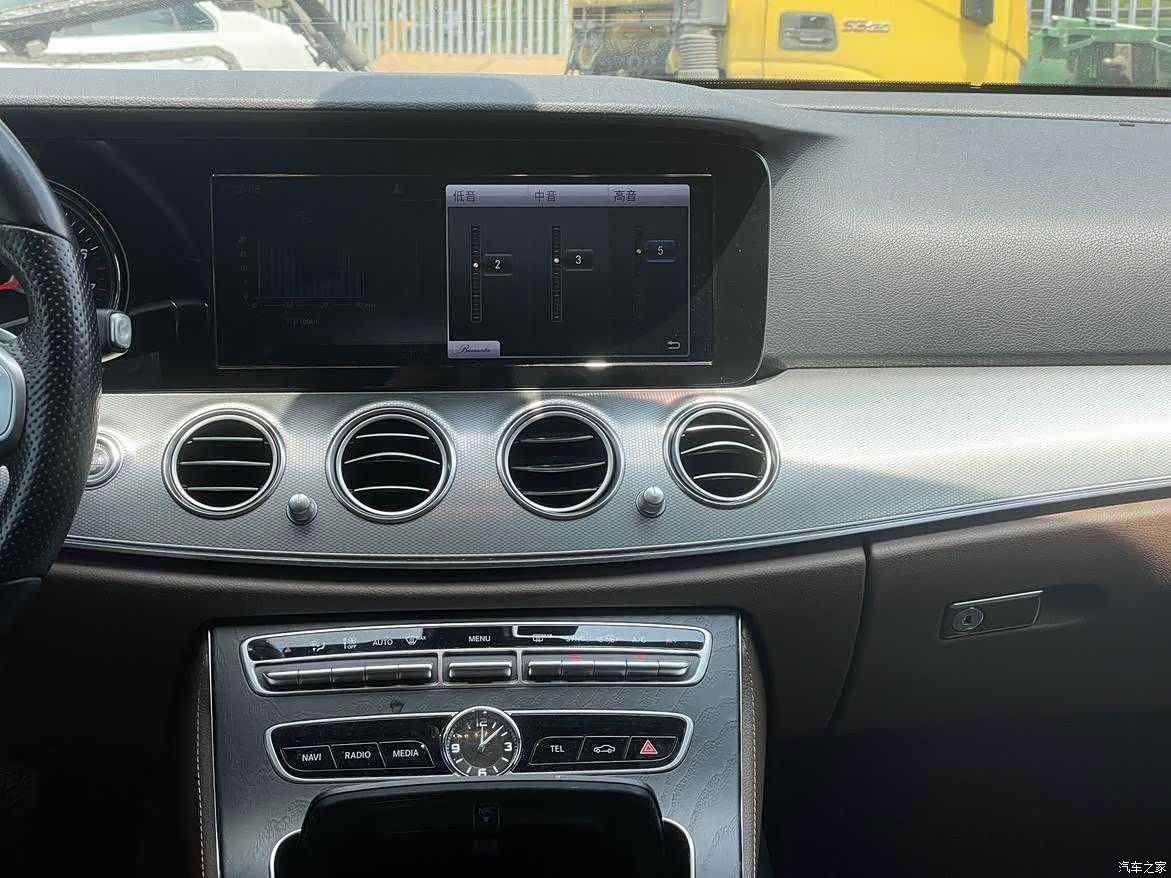 Mercedes-Benz E-Class, 2018 15