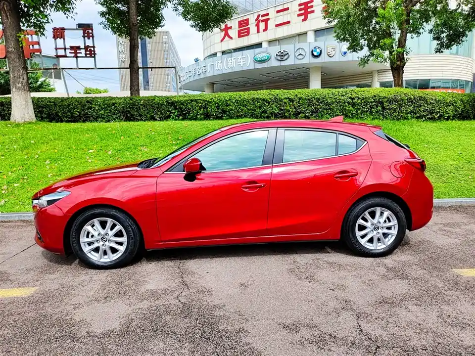 Mazda 3 Angkesaila