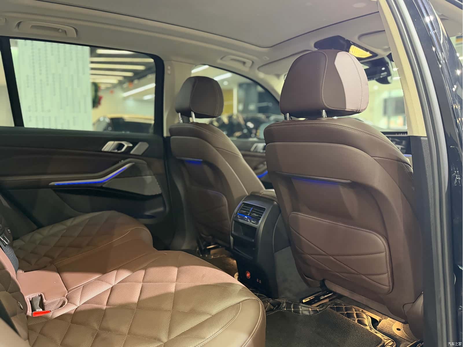 BMW X5, 2023 12