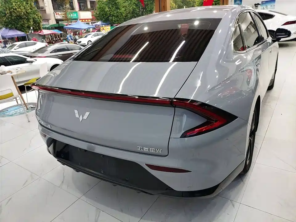 Wuling Wuling Starlight