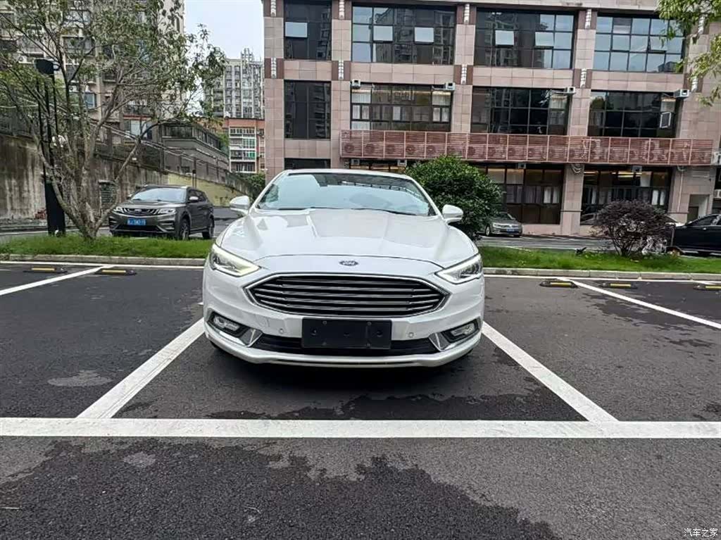 Ford Mondeo, 2017 3