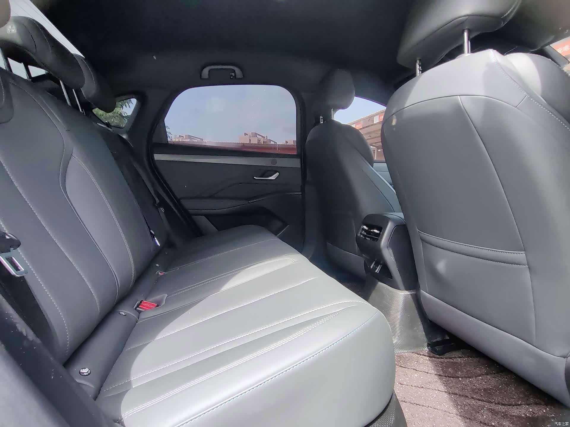 BYD Qin, 2025 13