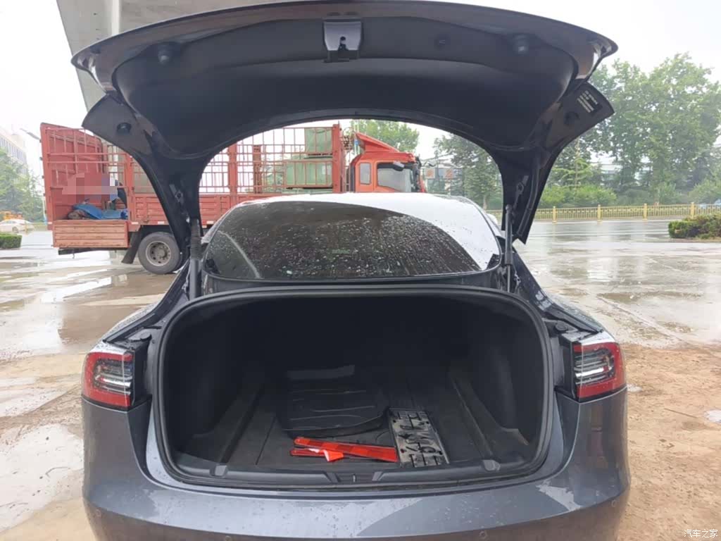 Tesla Model 3, 2022 19
