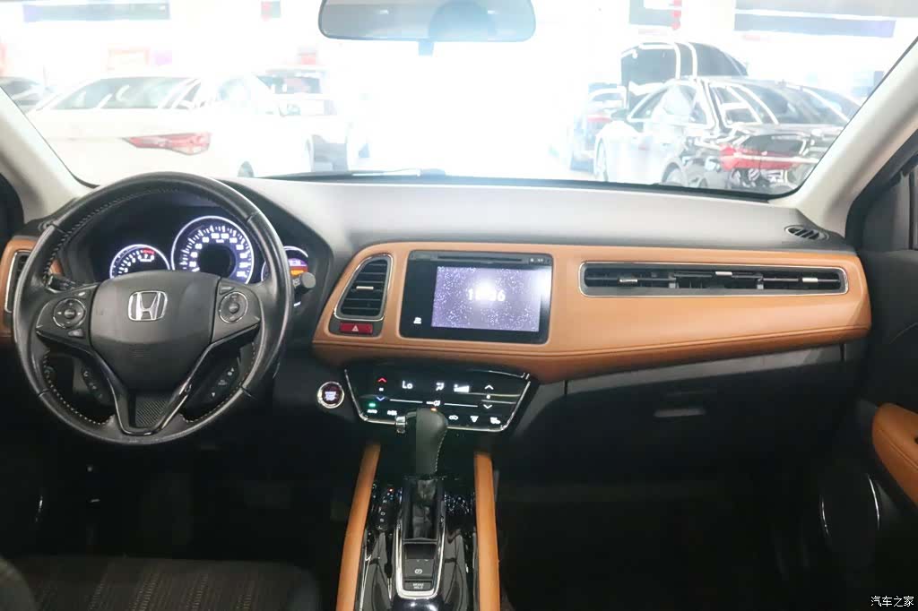 Honda Vezel, 2015 все фото