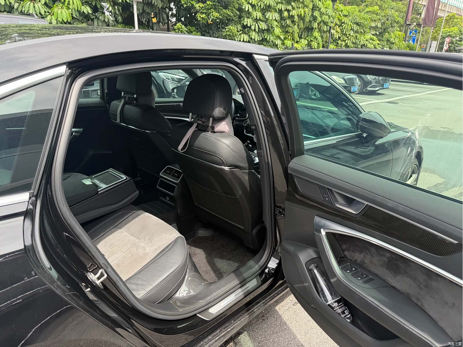 Audi A6L, 2021 11