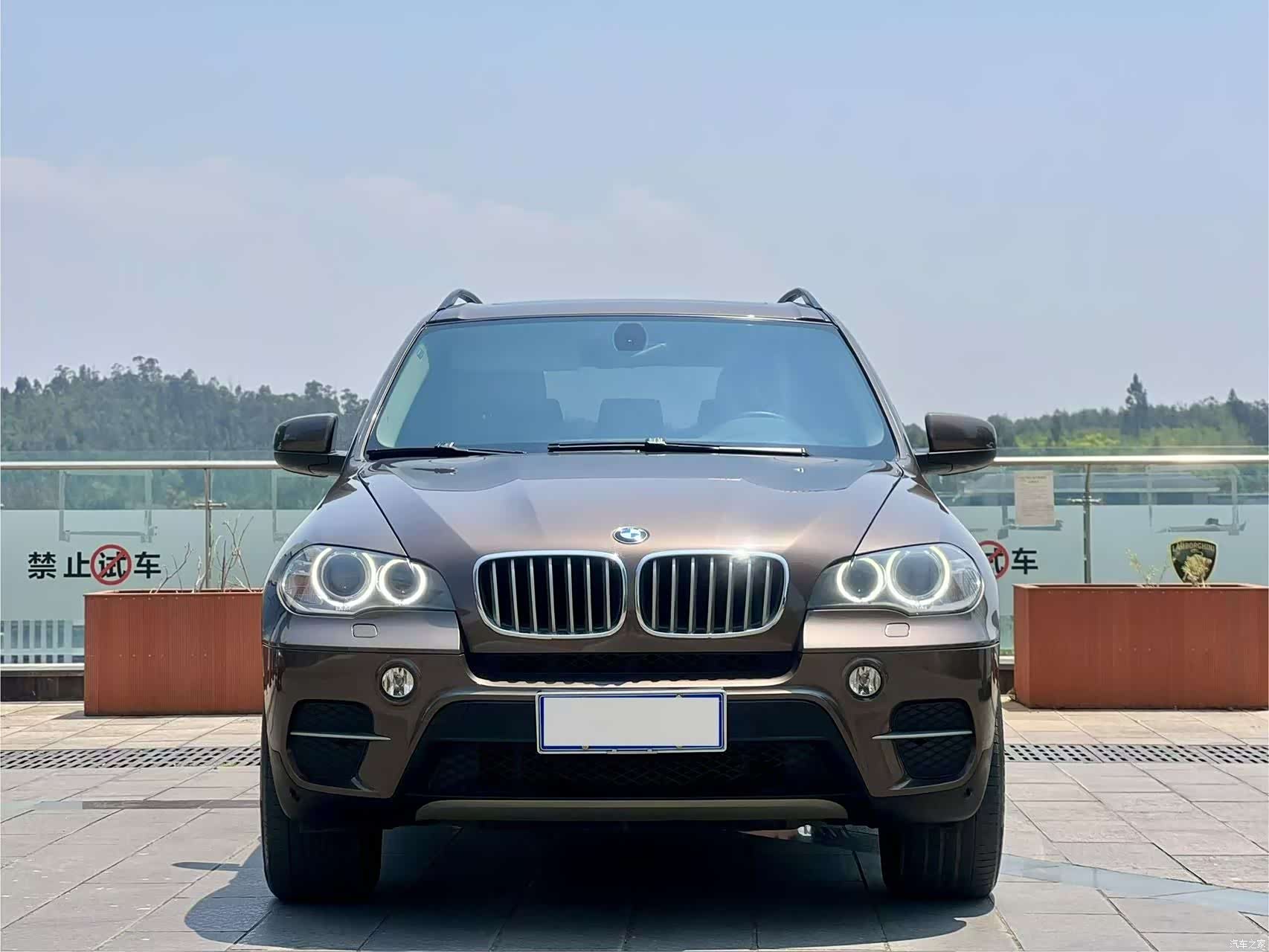 BMW X5, 2012 1