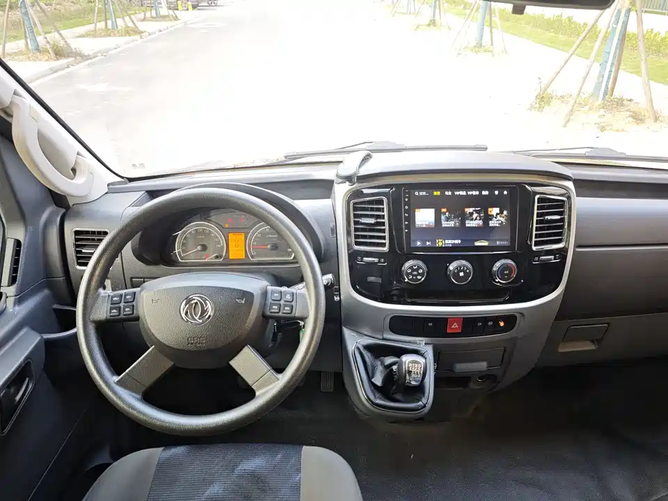 Dongfeng Yufeng Yufeng