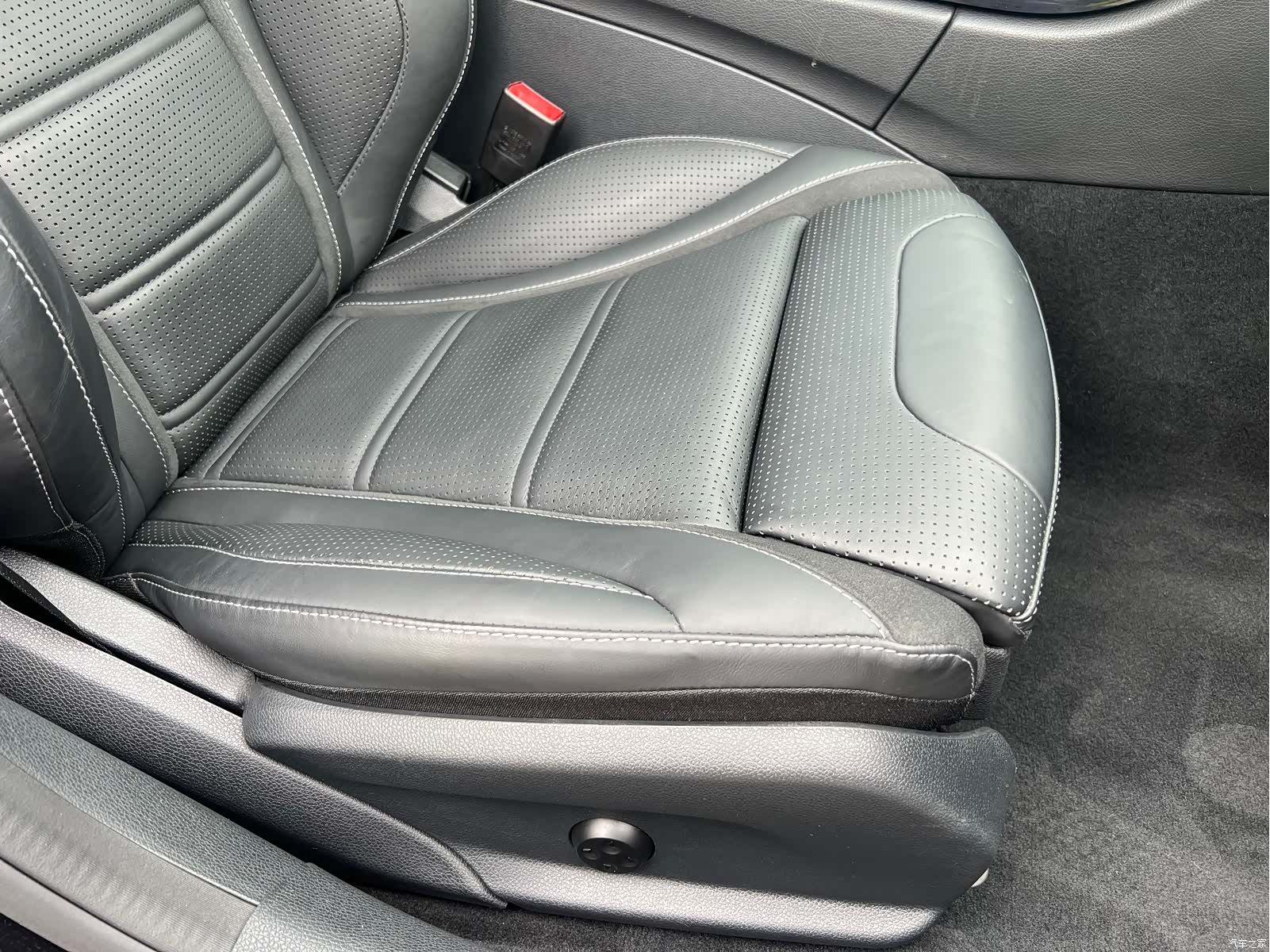 Mercedes-Benz C-Class, 2016 10