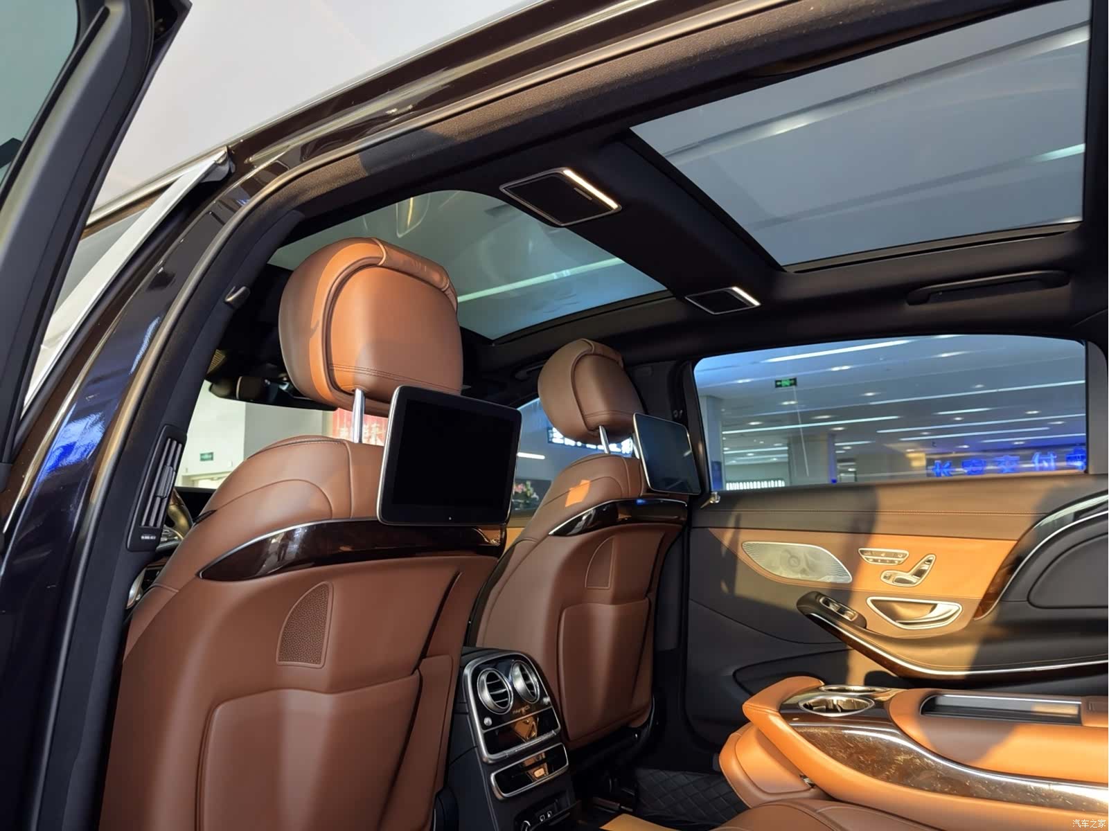 Maybach S-Class, 2018 13