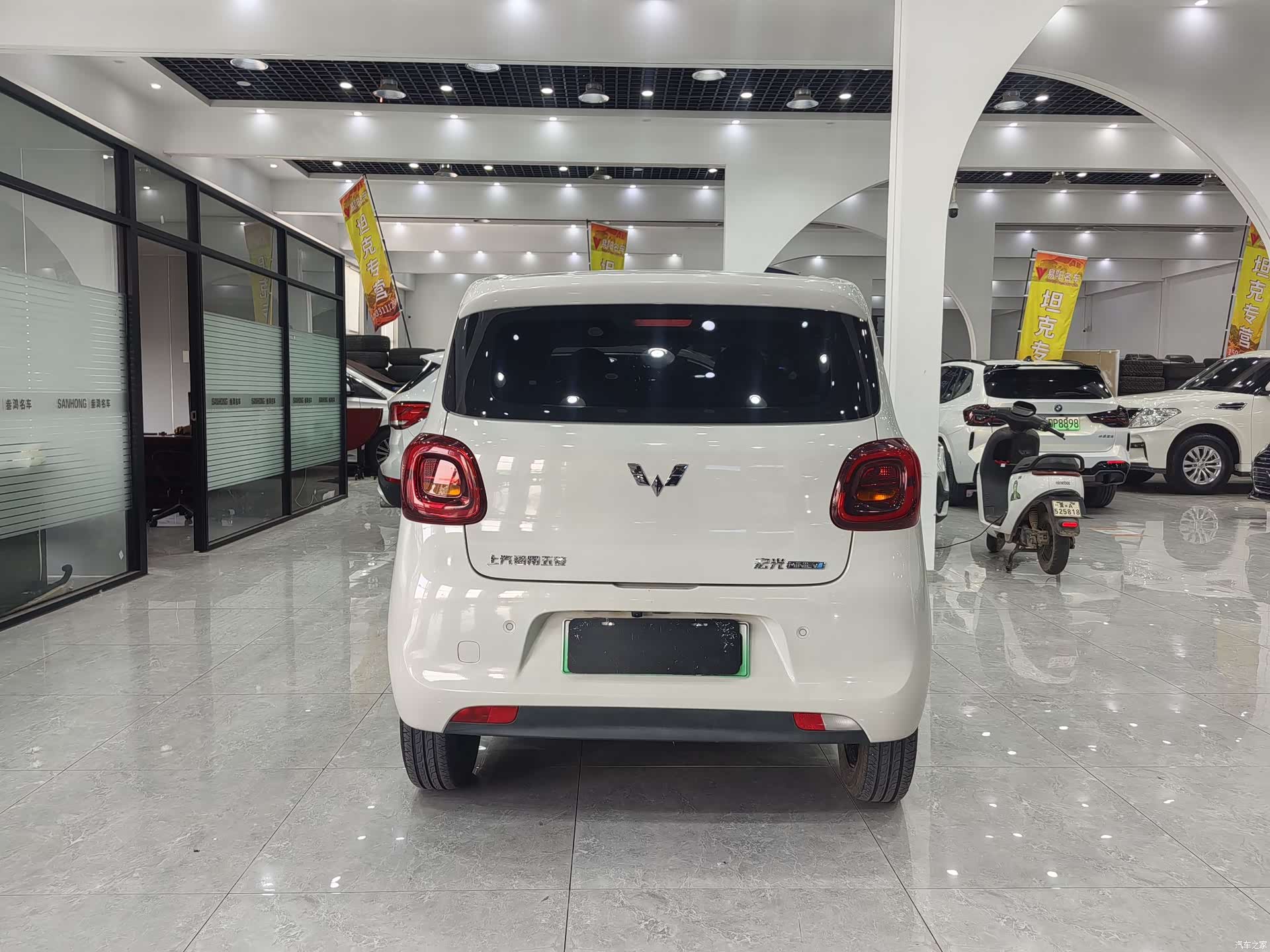 Wuling MINIEV, 2025 8