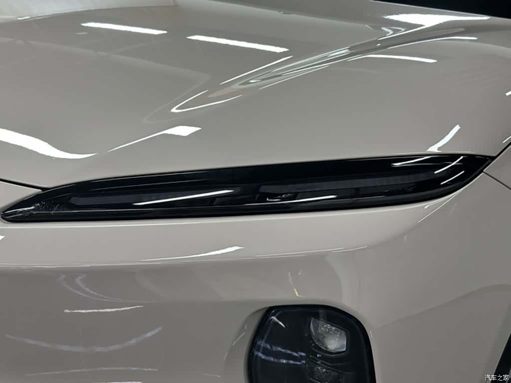 NIO ET5, 2024 10