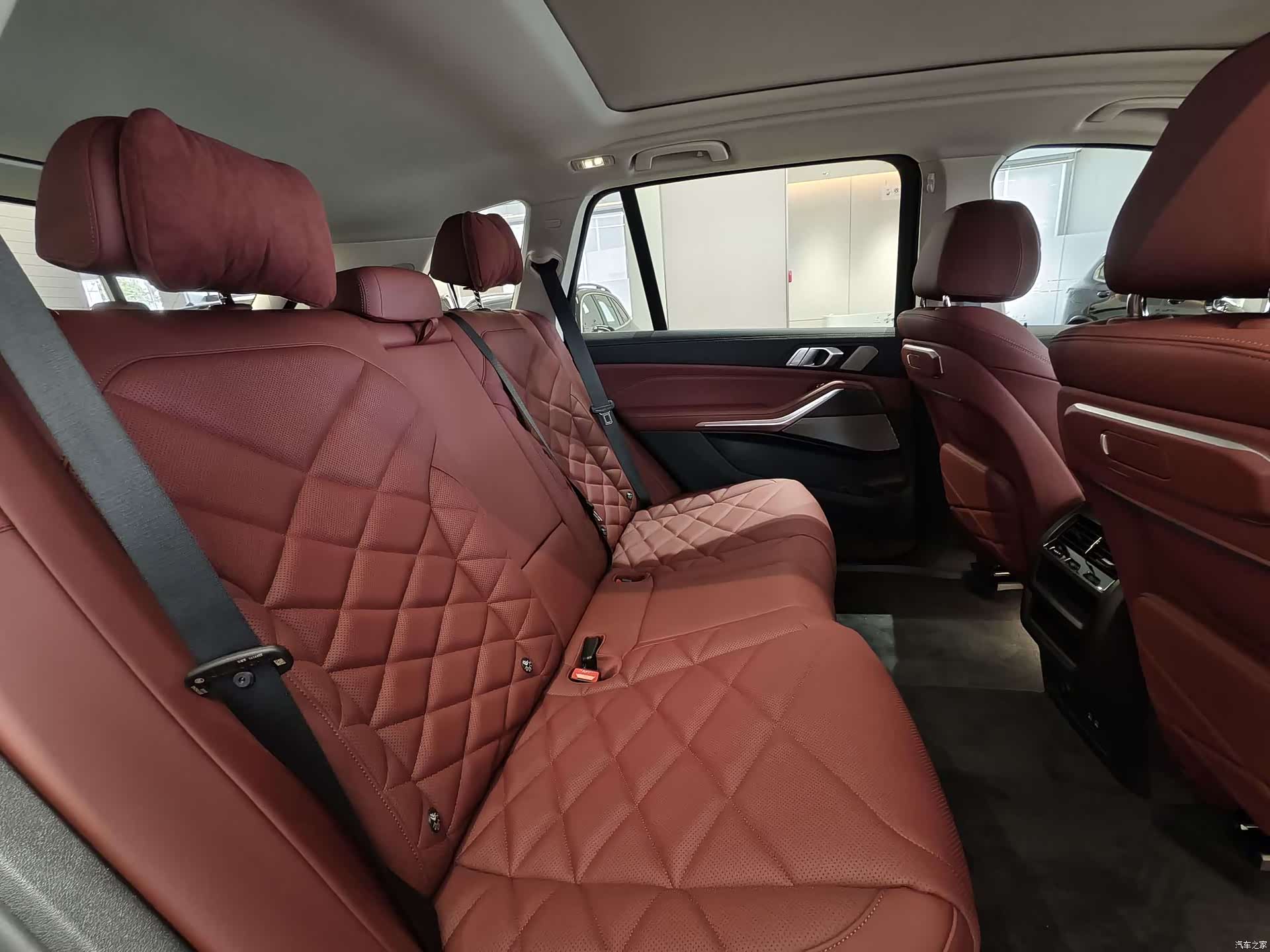 BMW X5, 2026 7
