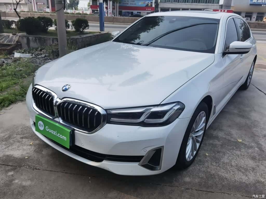 BMW 5 Series, 2022 1