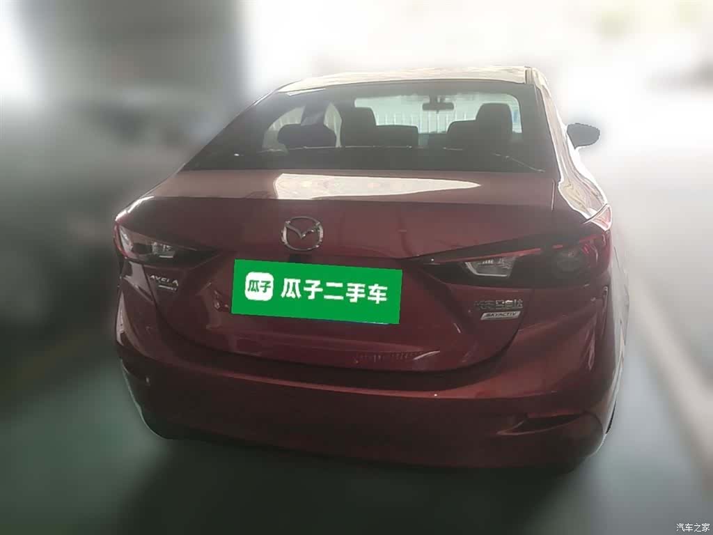 Mazda Mazda3, 2017 10