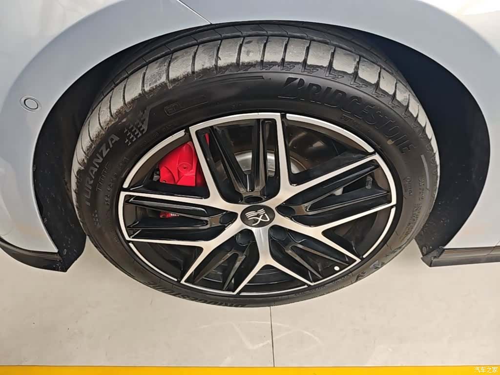 BYD Han, 2025 23