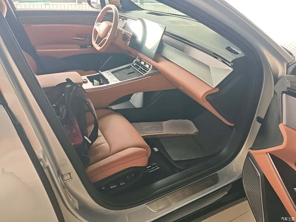 BYD Han, 2025 25