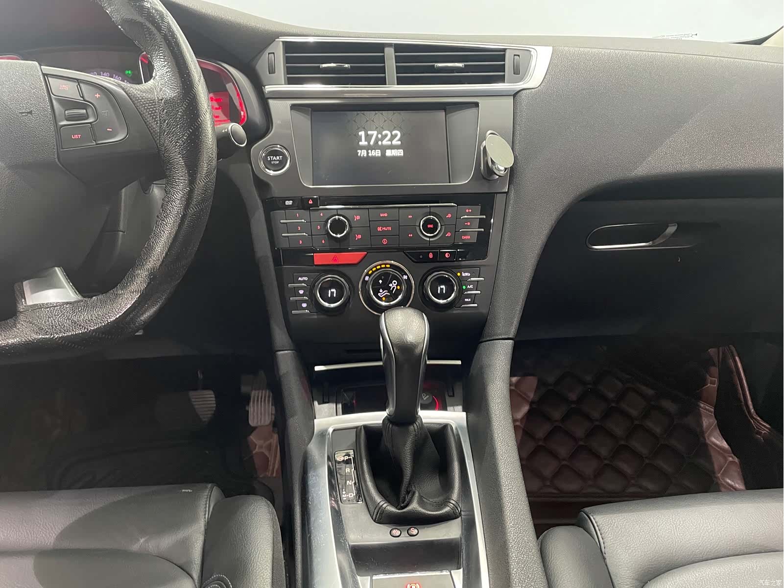 DS THP160, 2015 12