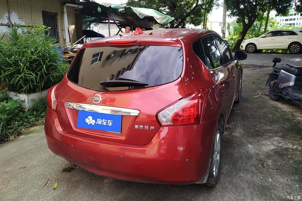 Nissan Tiida, 2012 3