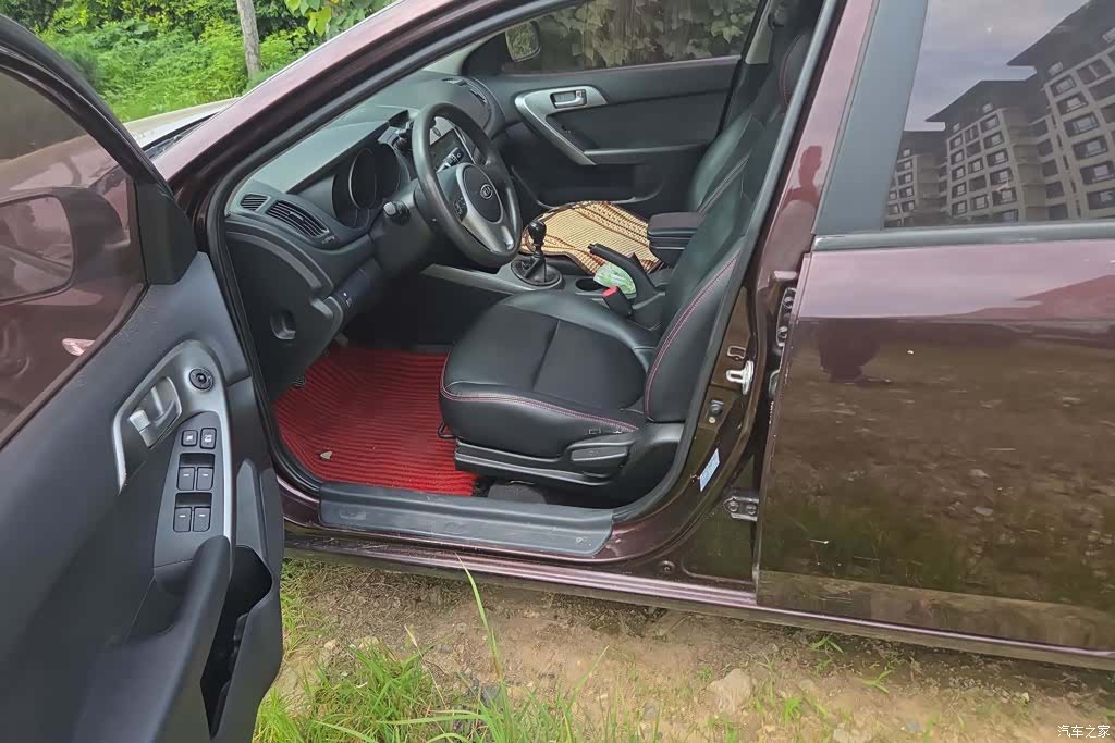 Kia GL, 2012 9