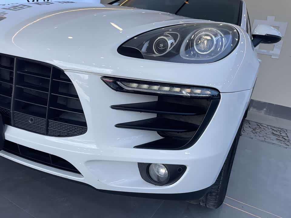 Porsche Macan Porsche Macan