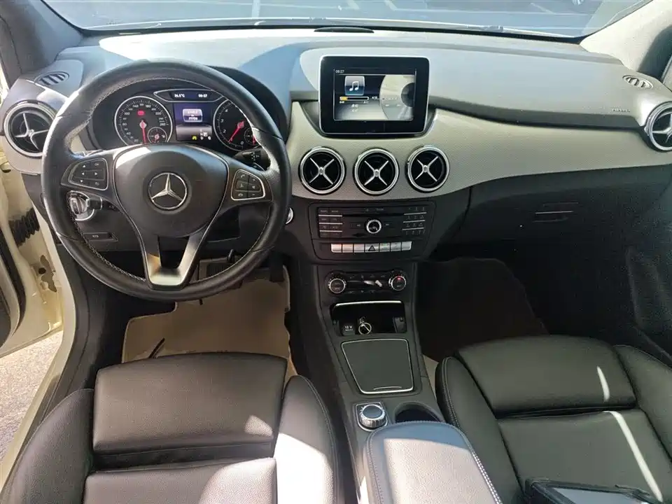 Mercedes-Benz Class B