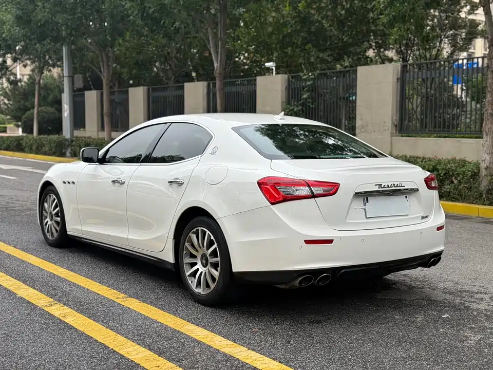 Maserati Ghibli