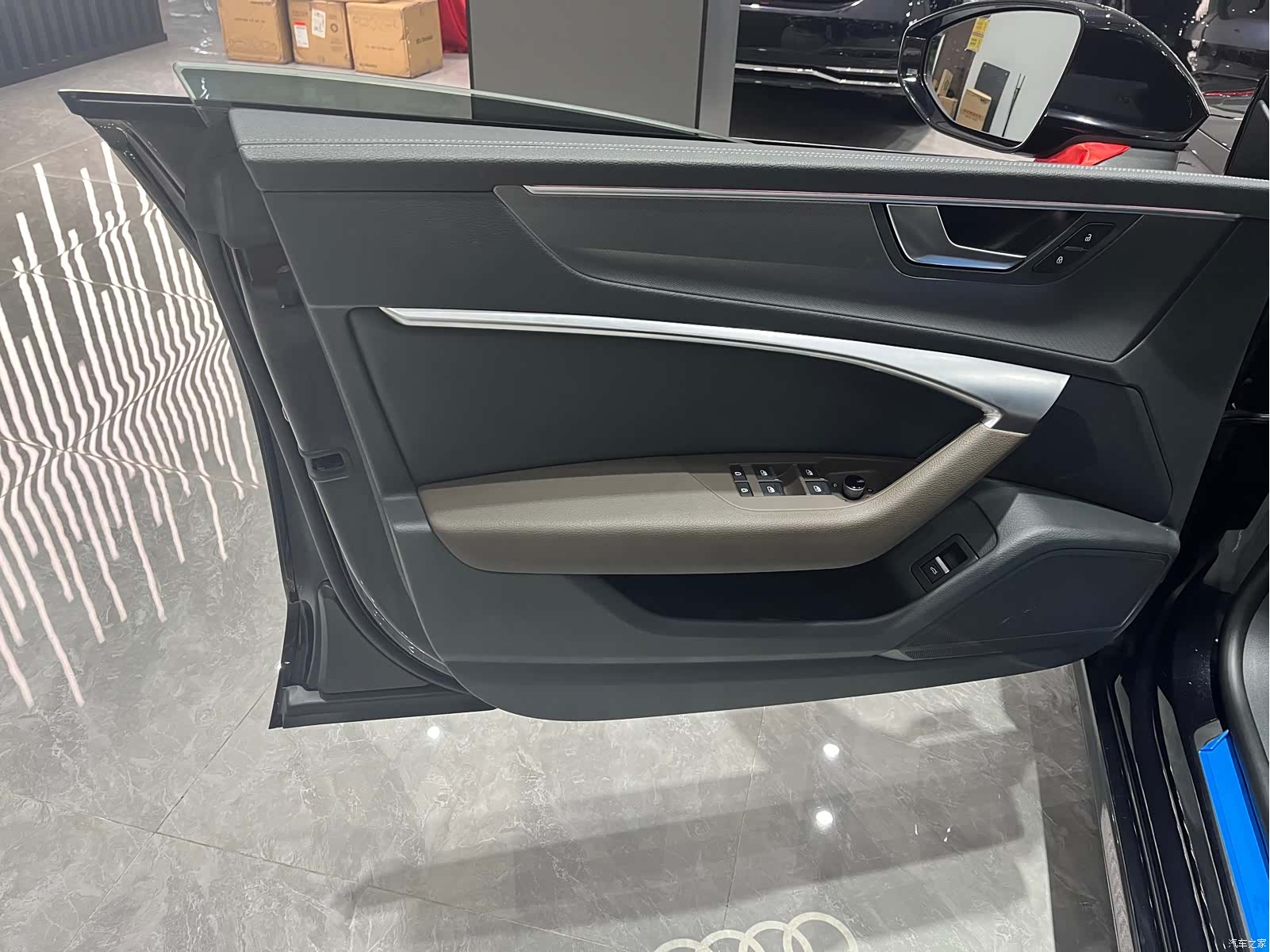 Audi A7L, 2023 4