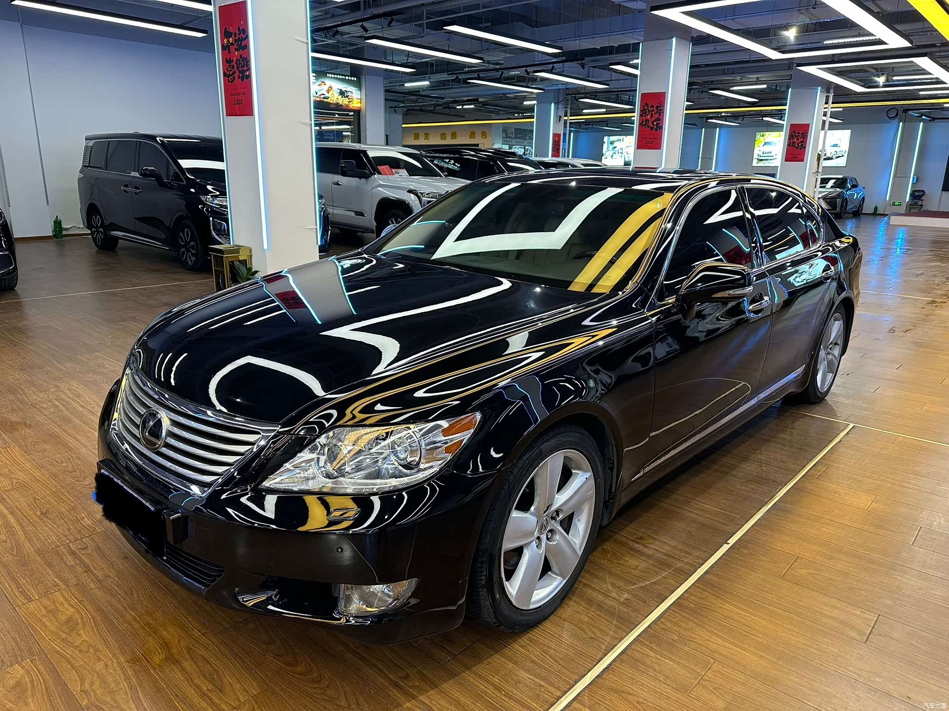 Lexus LS, 2012 1