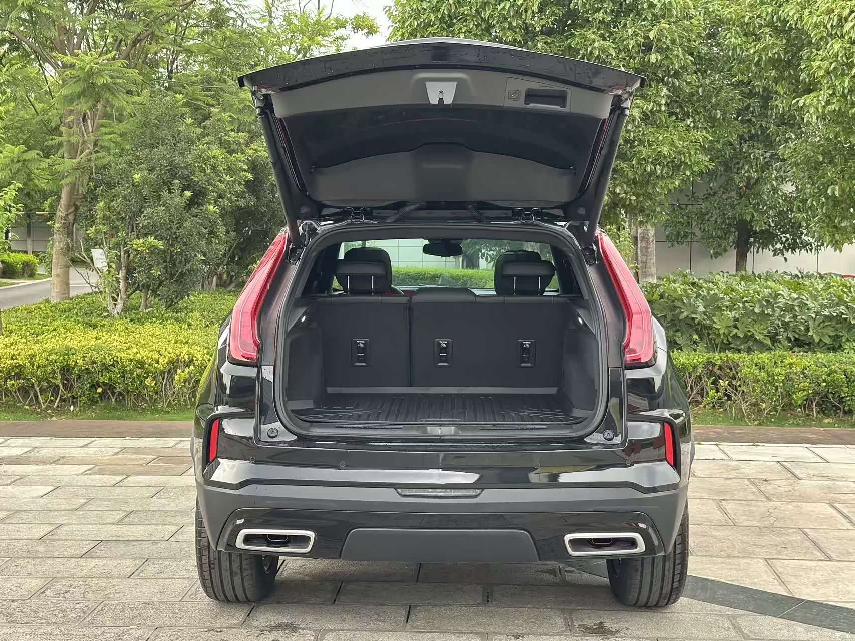 Cadillac XT4, 2026 22