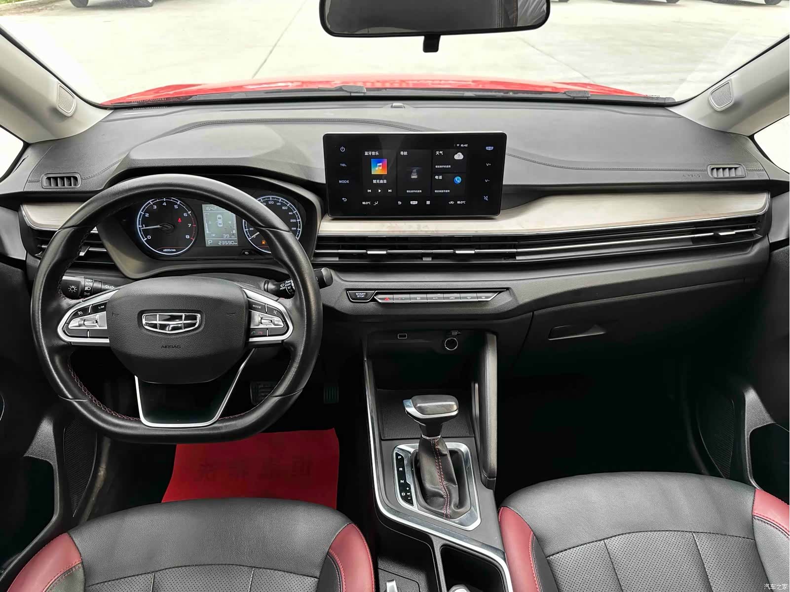 Geely X3, 2022 11