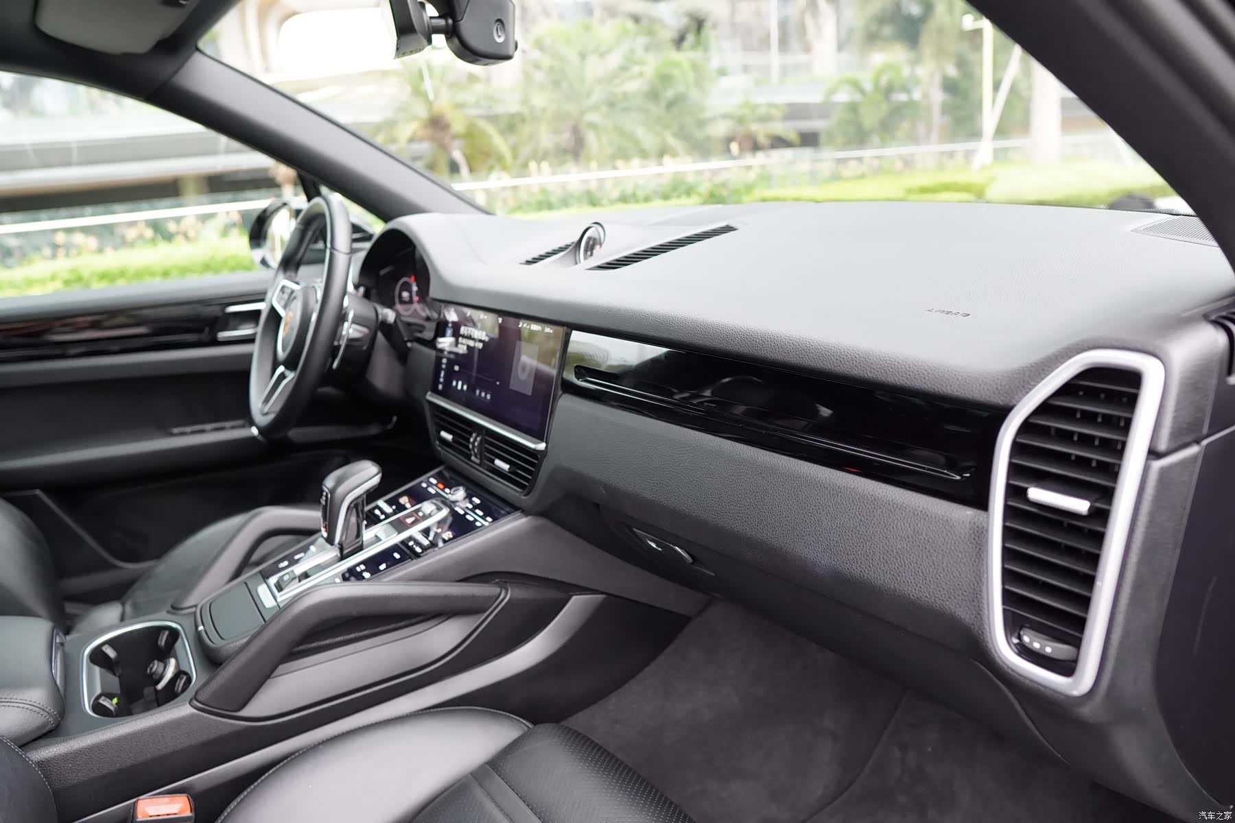 Porsche Cayenne, 2018 26