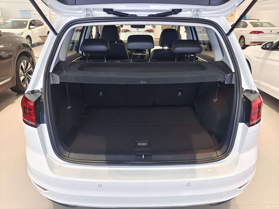 Volkswagen Golf*Jiayu Volkswagen Golf*Jiayu