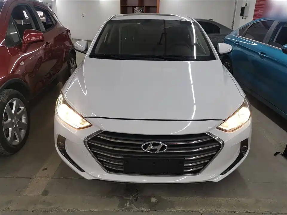 Hyundai Lead