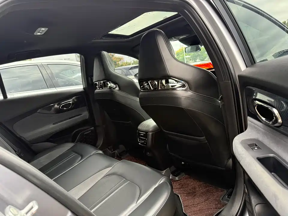 Trumpchi Shadow Leopard