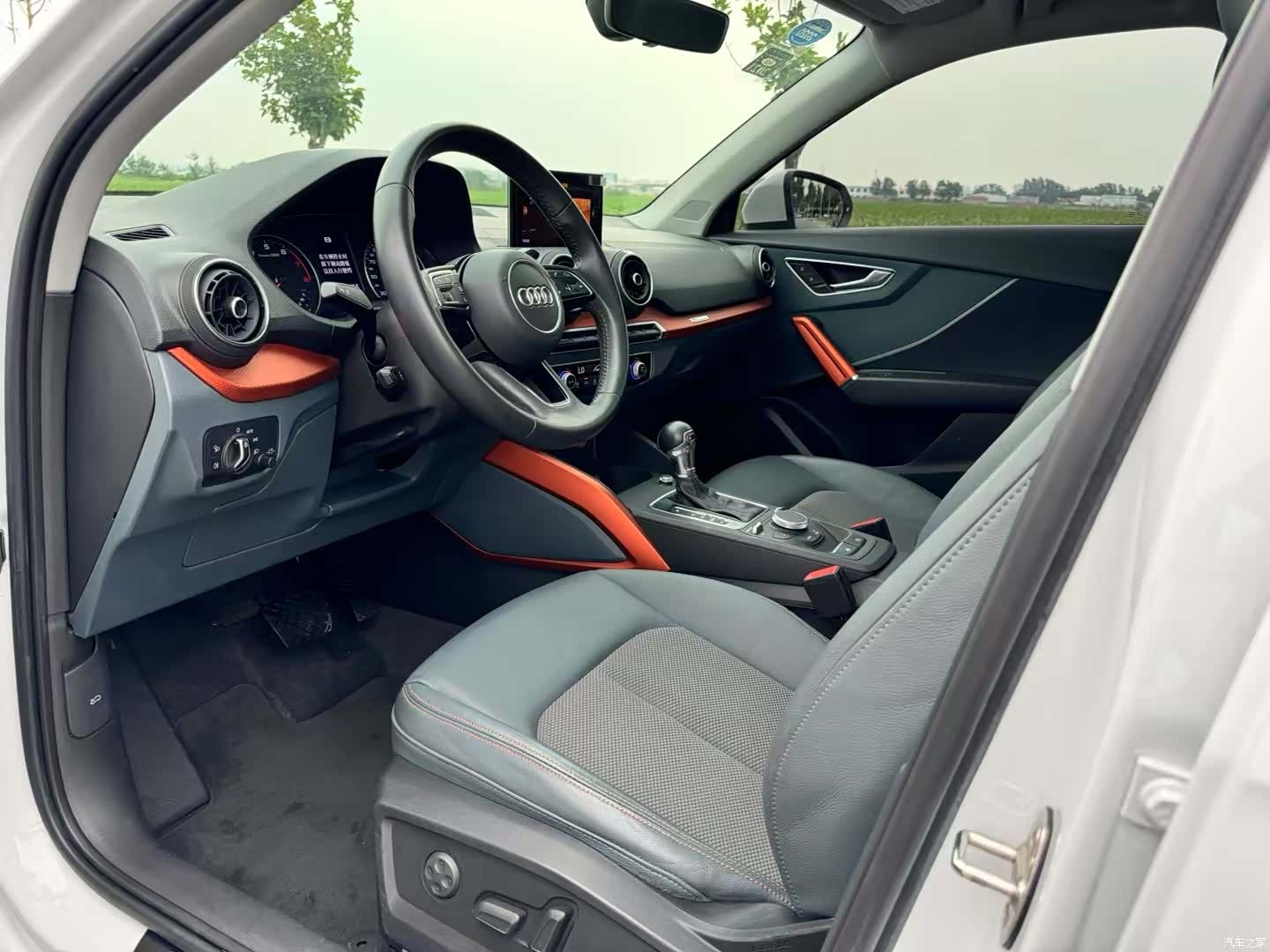 Audi Q2L, 2019 7