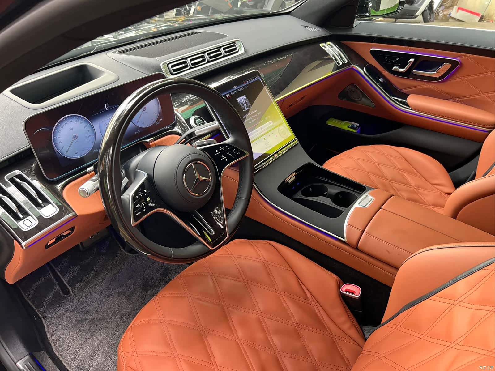 Maybach S-Class, 2023 12