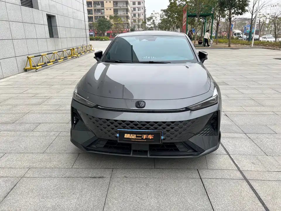 Changan UNI-V