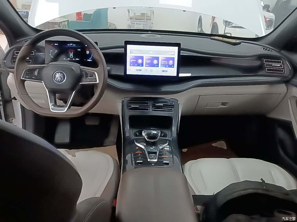 BYD Qin, 2024 10